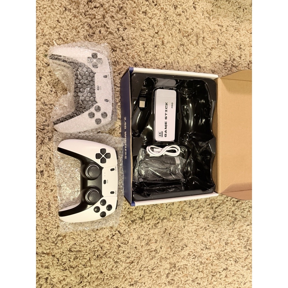 Retro Game Console, Dual 2.4GHz Wireless Controllers - Picture 4 of 5